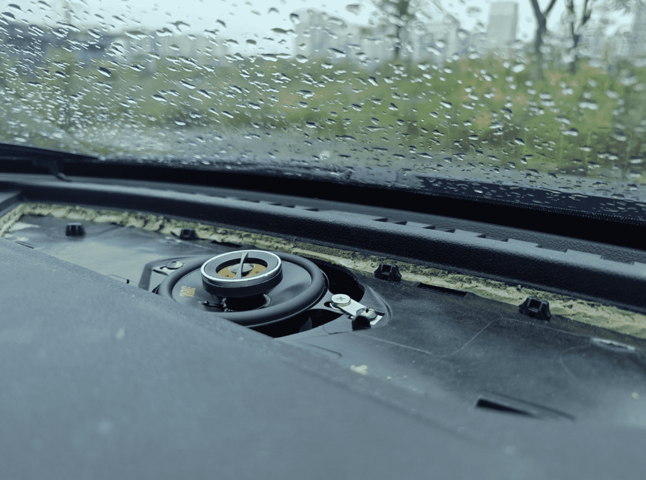 Xevaban.com ở 214 Giải Phóng là đơn vị chuyên cung cấp phụ kiện oto, đồ chơi oto, đồ chơi byd sealion 8, phụ kiện byd sealion 8, xevaban, 214 giải phóng, loa trung tâm sealion 8, loa jbl sealion 8, độ loa trung tâm sealion 8, độ loa jbl sealion 8.